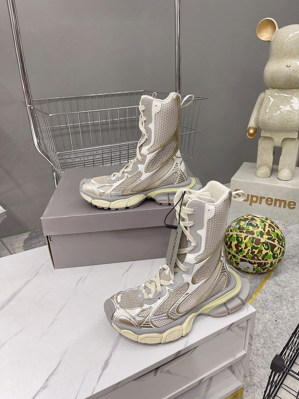 B 17FW Tripe-S High End Sneaker-618