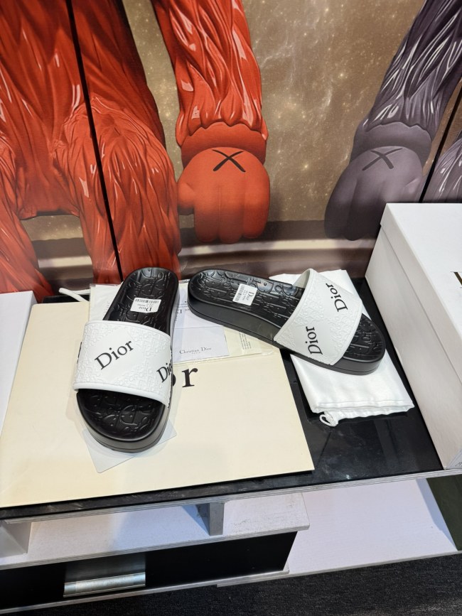 Dior women slippers AAA-115