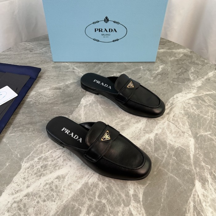 Prada women shoes 1：1 quality-611