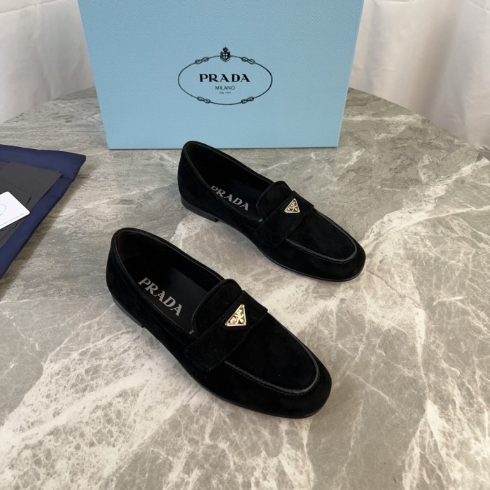 Prada women shoes 1：1 quality-622