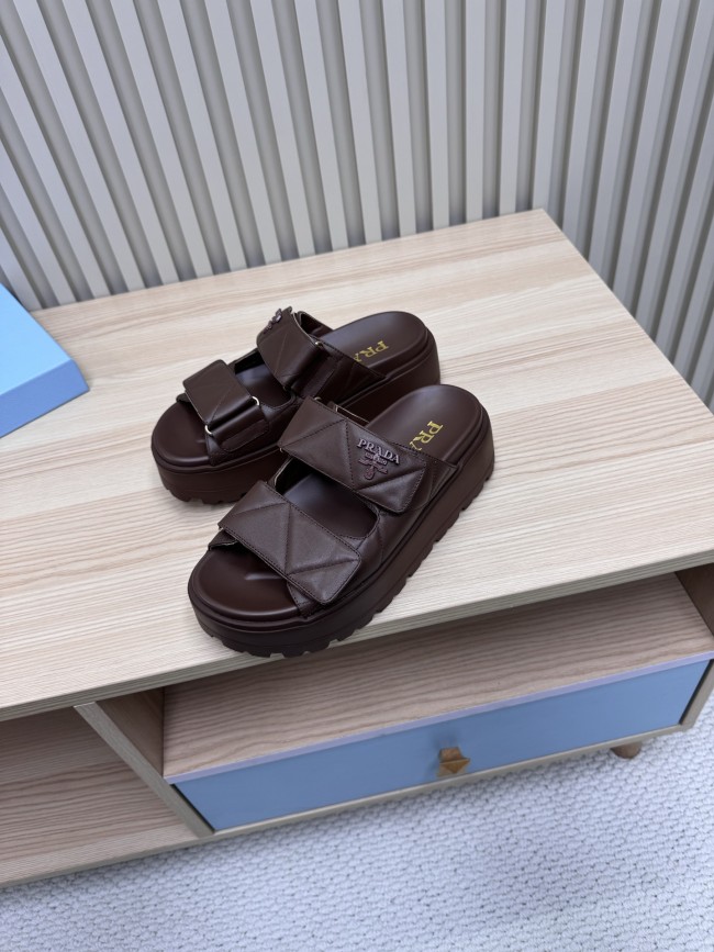 Prada women slippers 1:1 quality-124