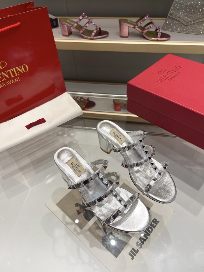 VT women slippers AAA-266