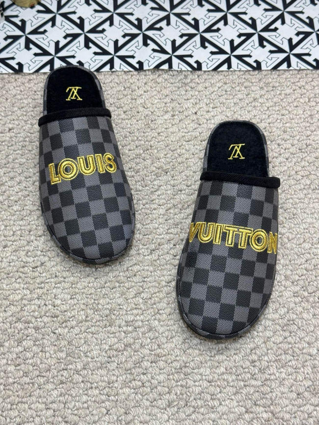LV Sandals 1：1 Quality-929