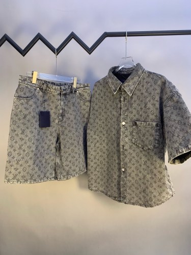 LV Shirt High End Quality-1190 (pants)