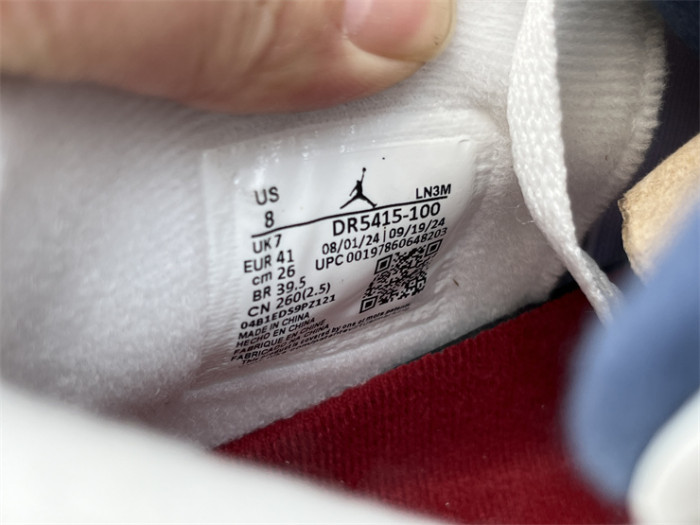 Authentic Nike SB x Air Jordan 4 “Navy”