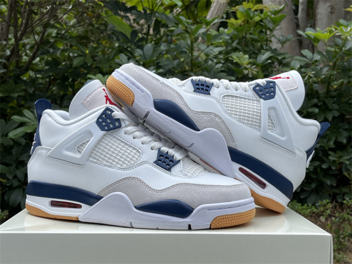 Authentic Nike SB x Air Jordan 4 “Navy”