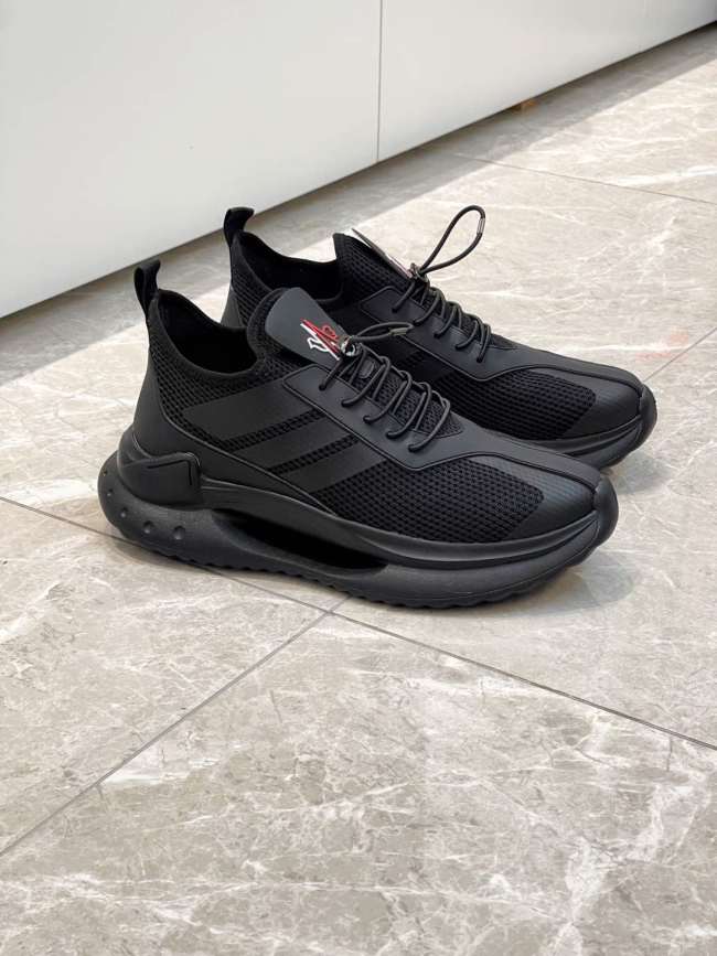 Moncler Men shoes 1：1 quality-087