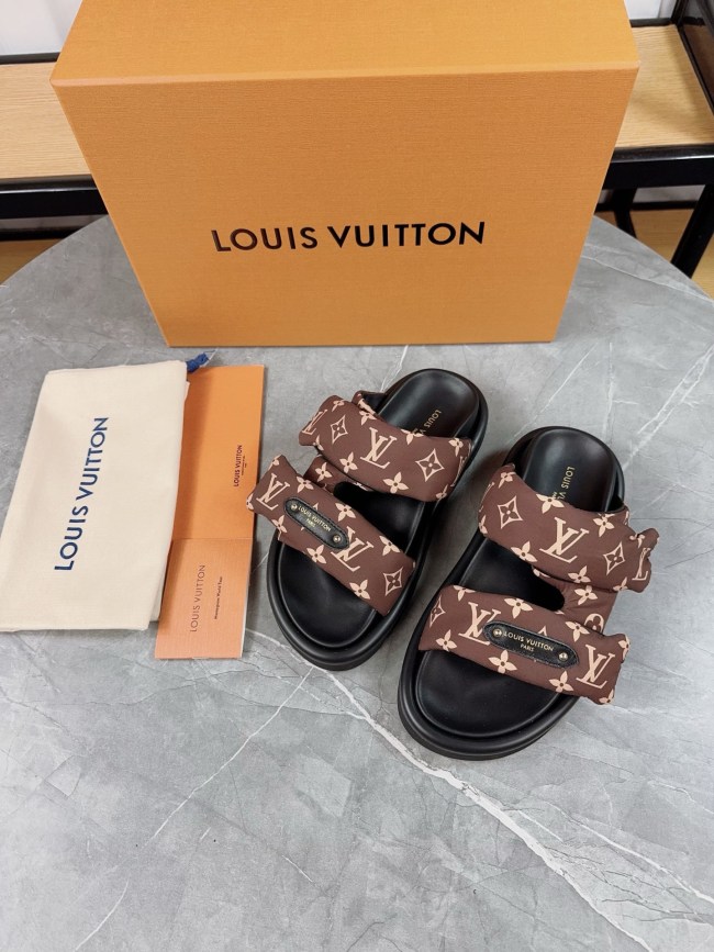 LV Sandals 1：1 Quality-973