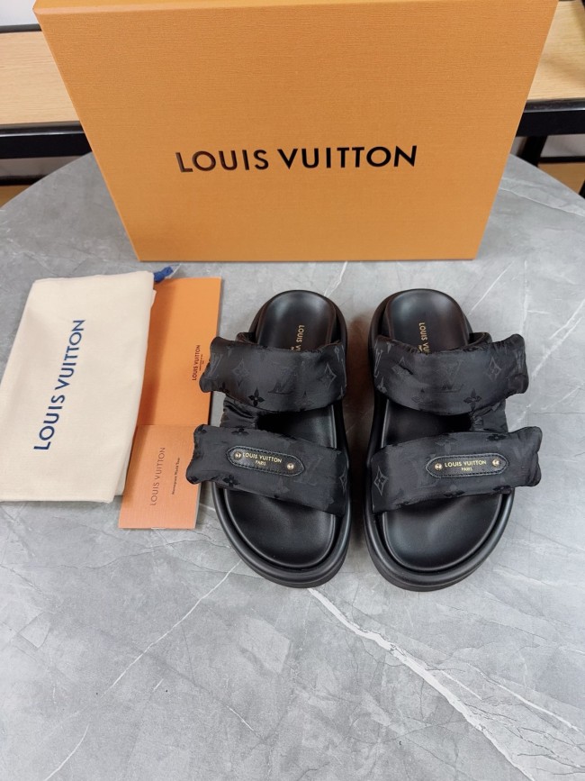 LV Sandals 1：1 Quality-976