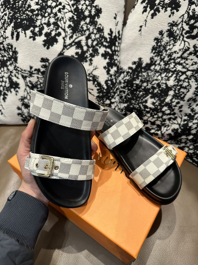 LV Sandals 1：1 Quality-978