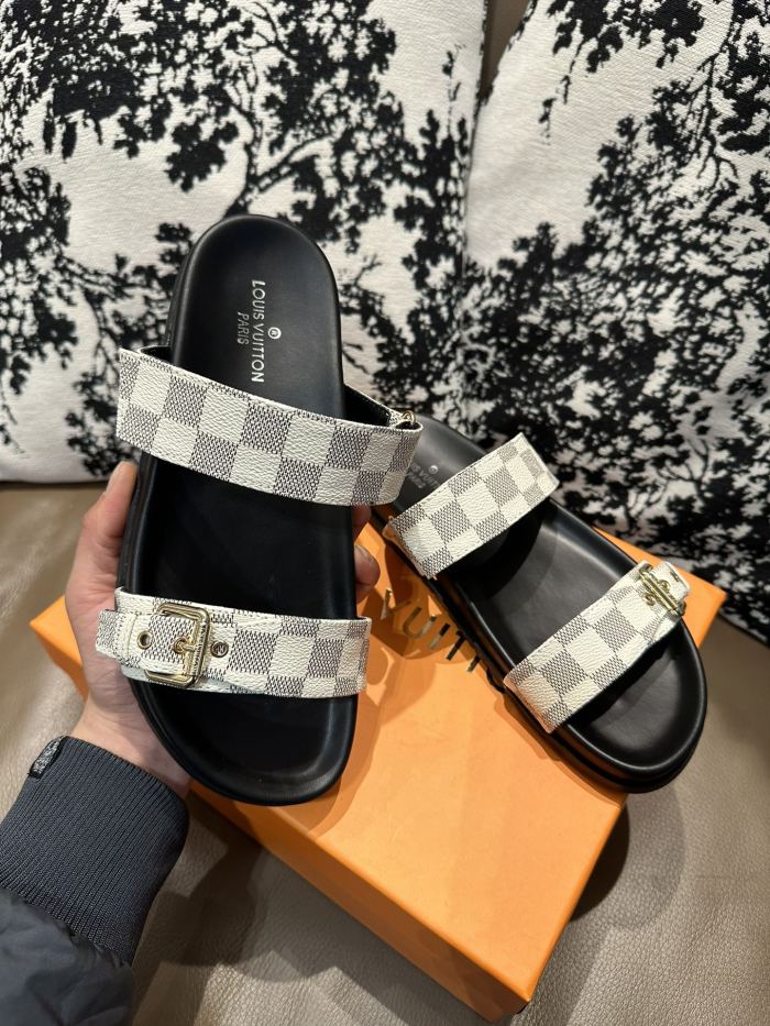LV Sandals 1：1 Quality-978