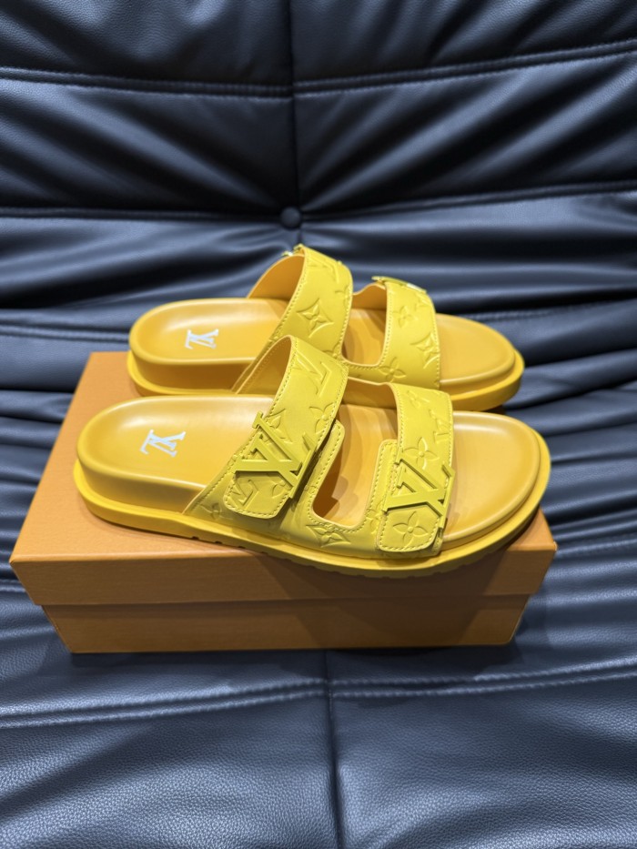 LV Sandals 1：1 Quality-997