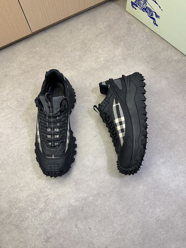 Super Max Burberry Shoes-043