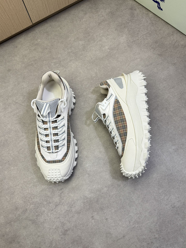 Super Max Burberry Shoes-042
