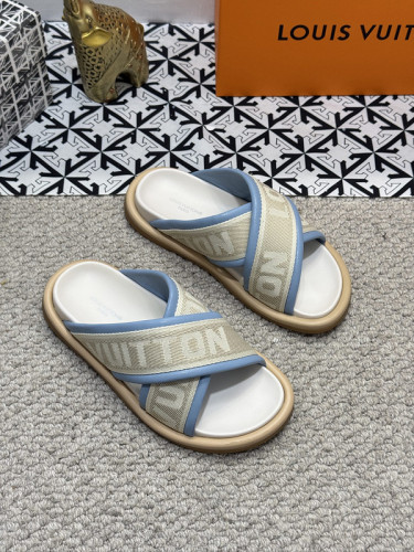 LV women Sandals 1：1 Quality-953