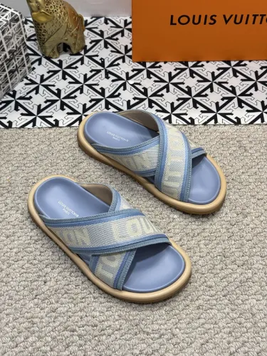 LV women Sandals 1：1 Quality-941