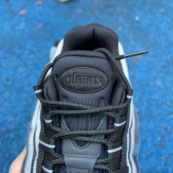 Authentic Nike Air Max 95 OG Neon CU8406-101