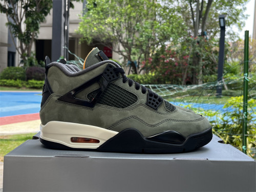 Authentic UNDEFEATED x Jordan Air Jordan 4  2025
