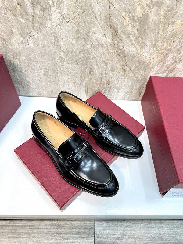 Super Max Ferragamo Shoes-083