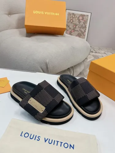 LV women Sandals 1：1 Quality-1007