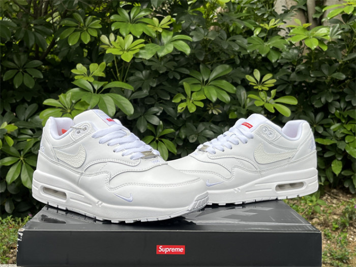Authentic Supreme x Nike Air Max1'87  White
