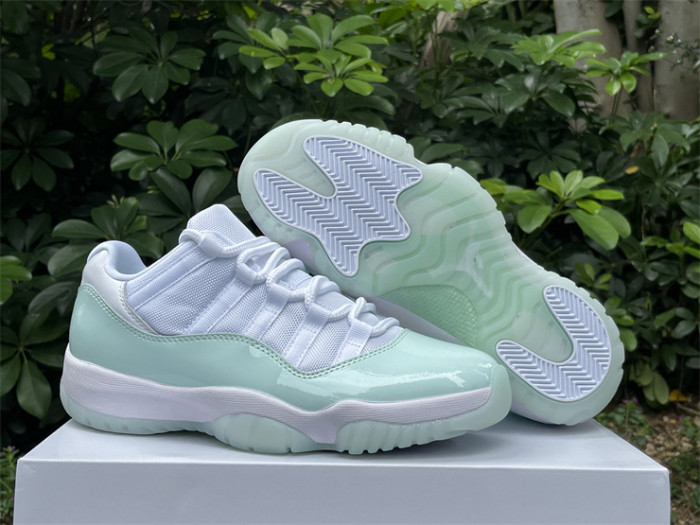 Authentic  Air Jordan 11 Low “Igloo”