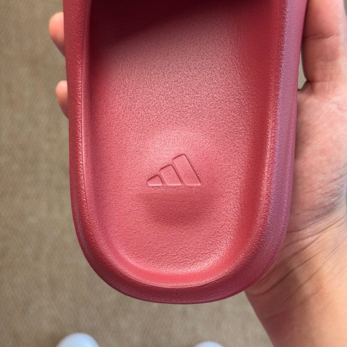 Authentic Yeezy Slide Red