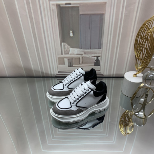 Alexander McQueen Women Shoes 1：1 quality-1104