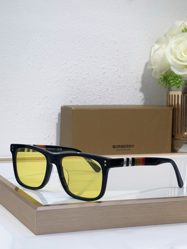 Burberry Sunglasses AAAA-3038