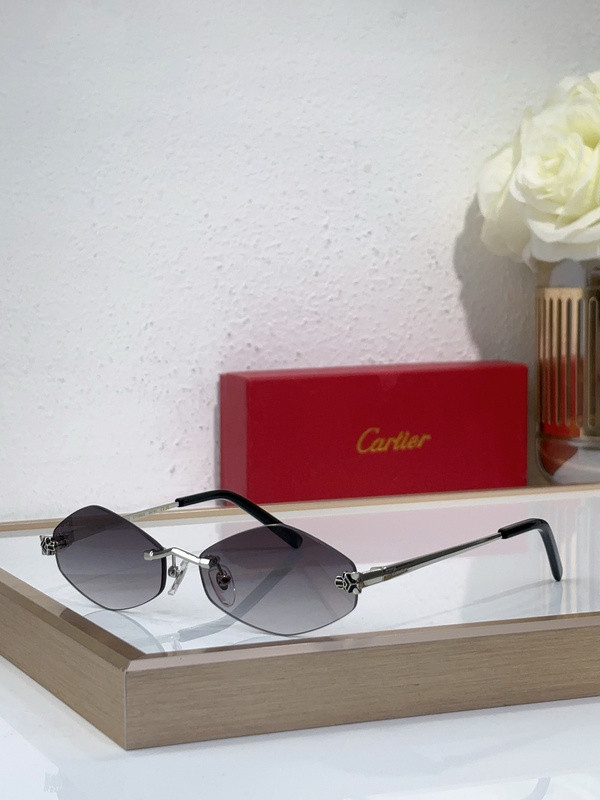 Cartier Sunglasses AAAA-8533