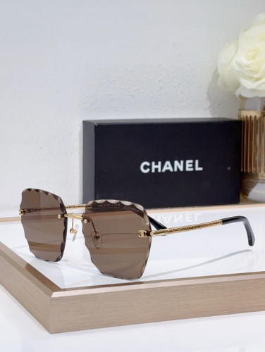 CHNL Sunglasses AAAA-5032