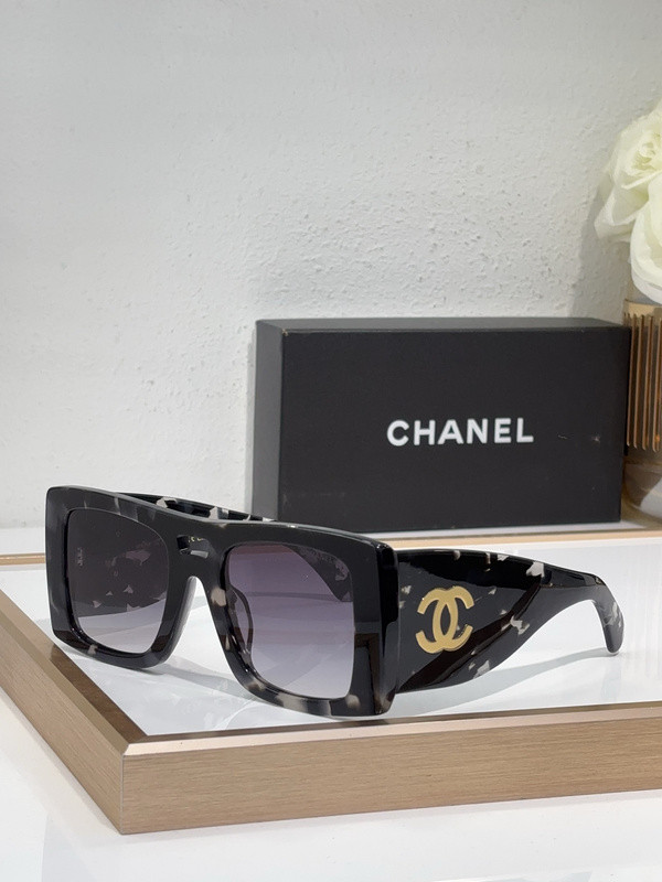 CHNL Sunglasses AAAA-5163