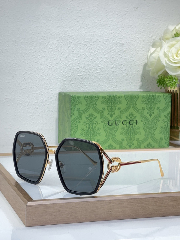 G Sunglasses AAAA-8107