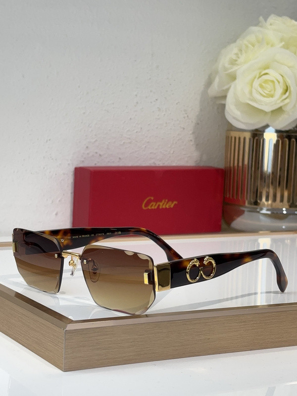 Cartier Sunglasses AAAA-8787