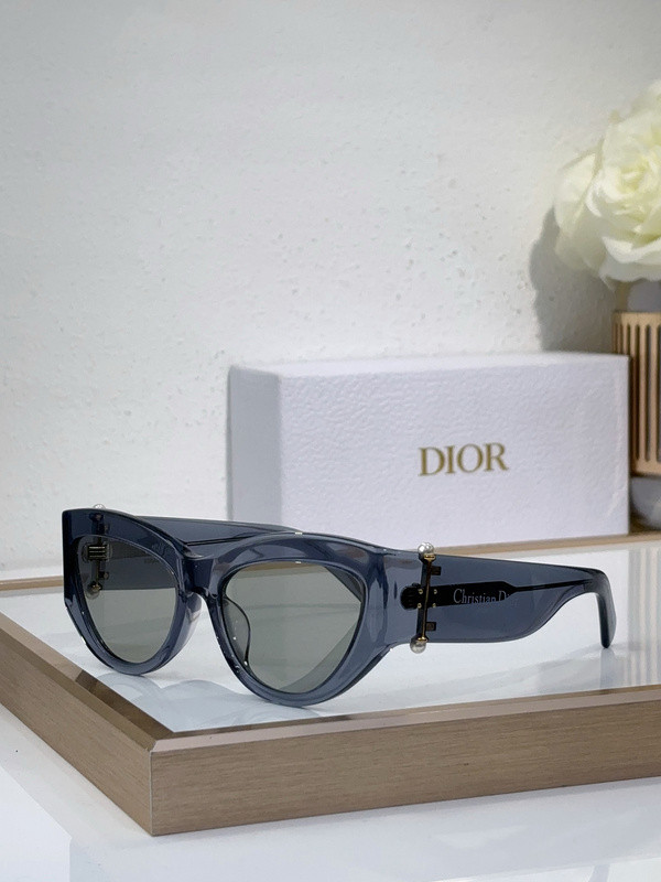 Dior Sunglasses AAAA-3373