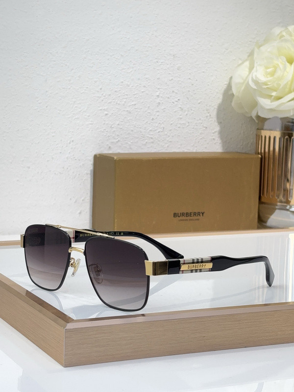 Burberry Sunglasses AAAA-3008