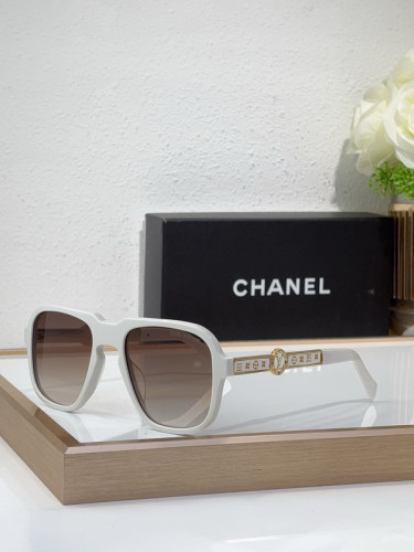 CHNL Sunglasses AAAA-5171