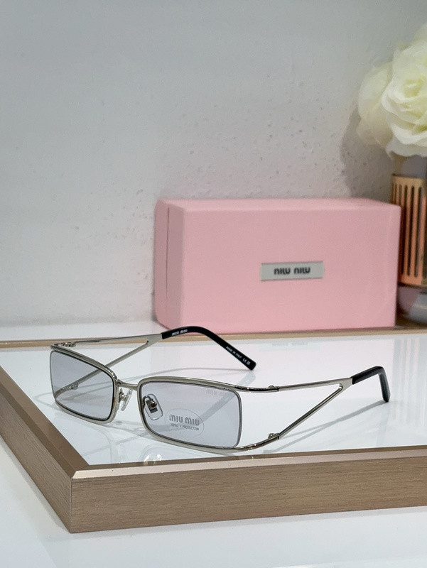 Miu Miu Sunglasses AAAA-1861