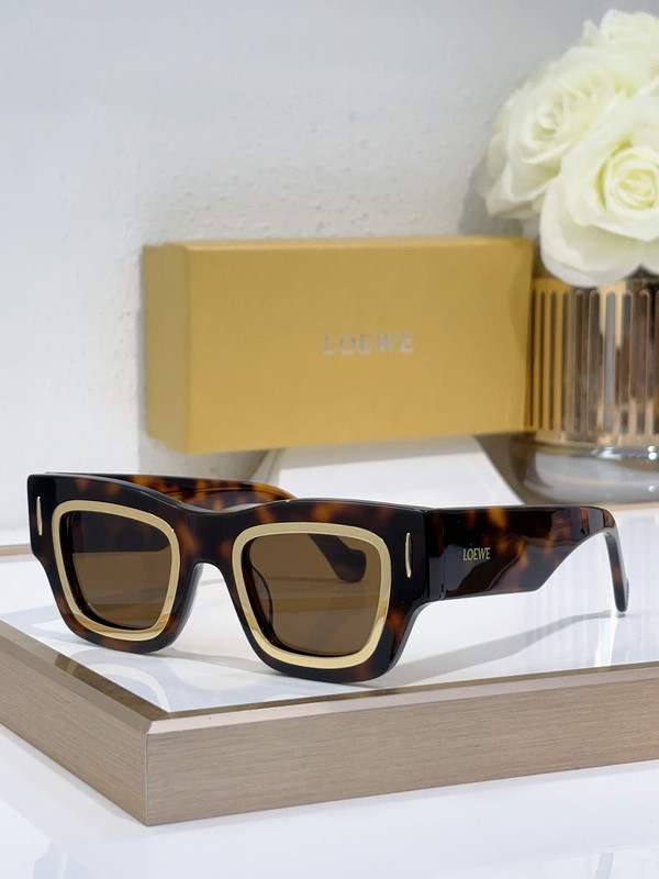 Loewe Sunglasses AAAA-732