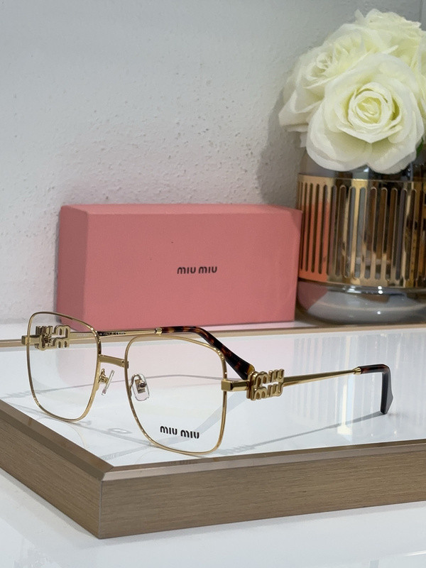 Miu Miu Sunglasses AAAA-1865