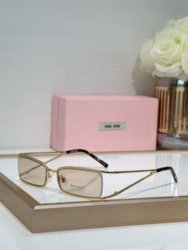 Miu Miu Sunglasses AAAA-1859