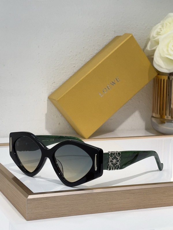 Loewe Sunglasses AAAA-701