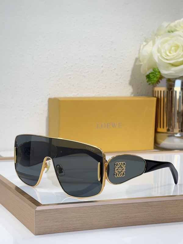 Loewe Sunglasses AAAA-663