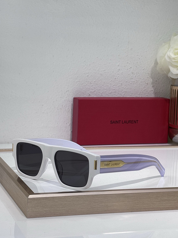 YL  Sunglasses AAAA-1101