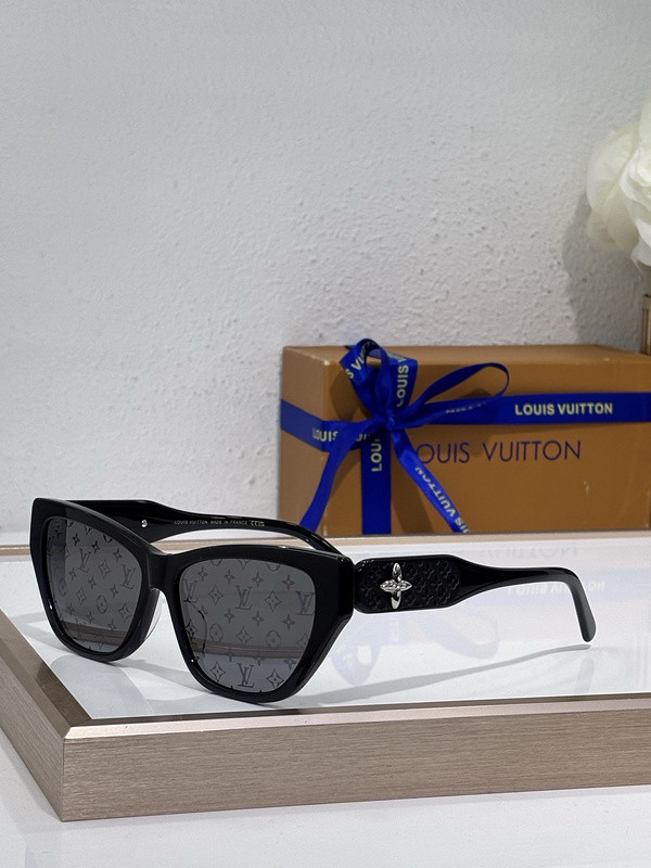 LV Sunglasses AAAA-5683