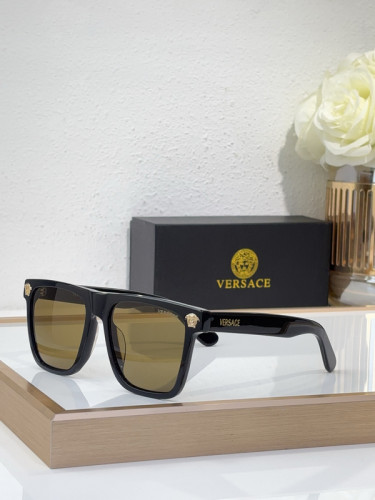 Versace Sunglasses AAAA-3420