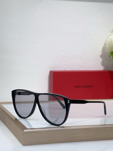 YL  Sunglasses AAAA-1127