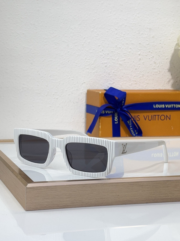 LV Sunglasses AAAA-5748