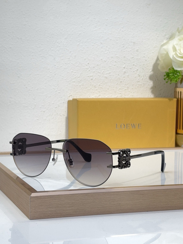 Loewe Sunglasses AAAA-648