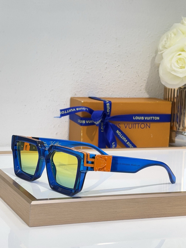 LV Sunglasses AAAA-5580